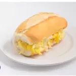 Pão com ovo