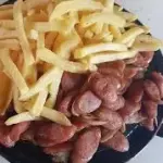 LINGUIÇA MINEIRA ACEBOLADA C/ FRITAS