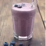 ARANDANO CON LECHE