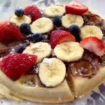 Waffle con Frutas