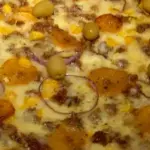 Banana da terra com carne seca