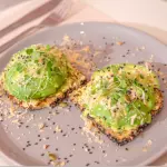 Tostada de aguacate Ojalá