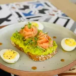 Salmón toast