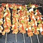 PINCHOS DE POLLO