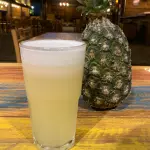 Suco de Abacaxi com Hortelã - Copo