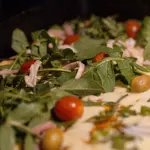 RUCULA Y JAMÓN CRUDO