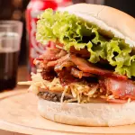 X-BACON + BATATA + REFRI 200 ML