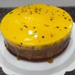 Mousse de maracujá com chocolate