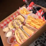 JUEVES DE CLÁSICOS