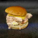 Burger Siracha