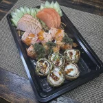 Combinado 23 (17 peças s/arroz)