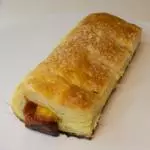 Pastelito de bocadillo y queso