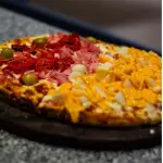 --2 PIZZAS A ELECCION DE 8 PORCIONES