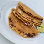 Quesadilla con chorizo