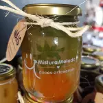 FRUTAS MISTAS EM CALDA