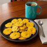 CAFÉ + PATACONES
