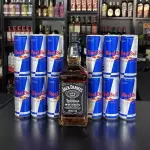 Jack N7 Com 12 RedBull e Gelo