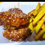 ALITAS BUFALO (x4) + PAPAS