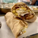 SANDWICH DE POLLO EMPANIZADO