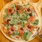 Rúcula y Jamón Crudo