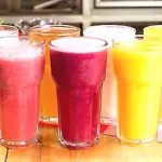 JUGOS EN AGUA Y/O LECHE