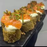 Hot tataki salmão 10 uni.
