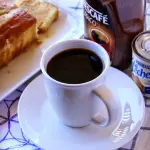 Agua para nescafé
