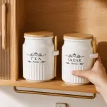 Repostero con tapa de bambú