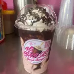 FRAPPE DE CHOCO-FRESA