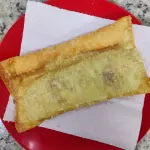 Calabresa, queijo, catupiry + borda