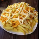 Batata frita com catupiry e cheddar