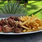 Frango à Passarinha  c/ Fritas 600g