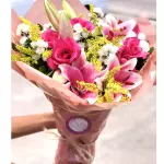 Buquê de lírios e rosas pink