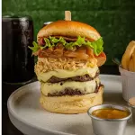 Hamburguesa doble 🍔🍟