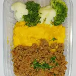 Purê de cabotiá com carne moída
