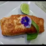 SALMÓN GRILLADO A LA FRIDA