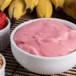 AÇAÍ + CREME DE MORANGO