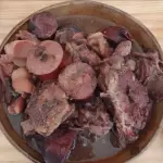 Nagé feijoada (com carnes)