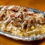 Salchipapa Mixta