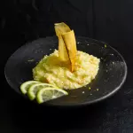 RISOTO DE SALMÃO E LIMÃO SICILIANO