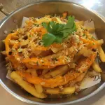 BATATA COM CHEDDAR E BACON