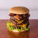 HAMBURGUER TRIPLO