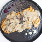 Pechuga en salsa de champiñones