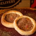 Esfiha de Carne Seca