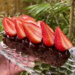 Fatia Brownie Brigadeiro com Morango
