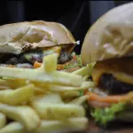 Combo 2 Burger Missão impossível