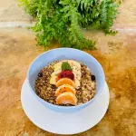 Mingal de aveia com Granola