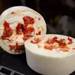 Trufado c/ Requeijão e Tomate Seco