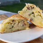 54 - Bondiola, queso y rúcula