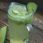 Agua natural de fruta
